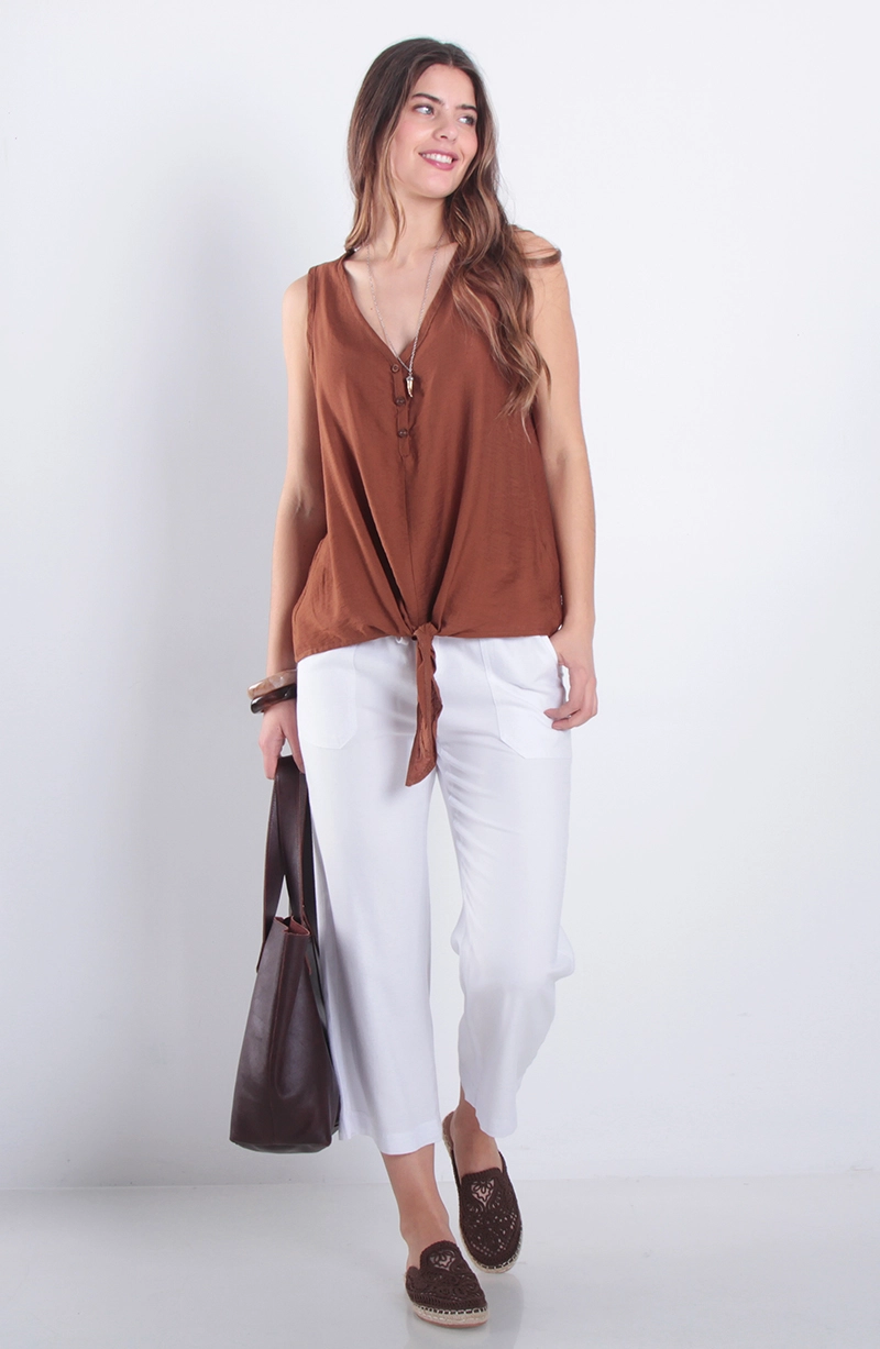 BLUSA SIN MANGA ABOTONADA EN DELANTERO ESCOTE V Y NUDO - 3