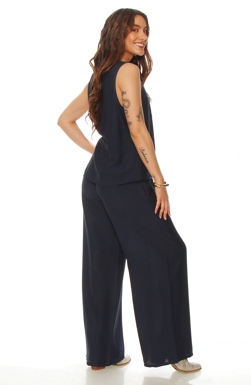 BLUSA SIN MANGA ABOTONADA EN DELANTERO ESCOTE V Y NUDO - 7