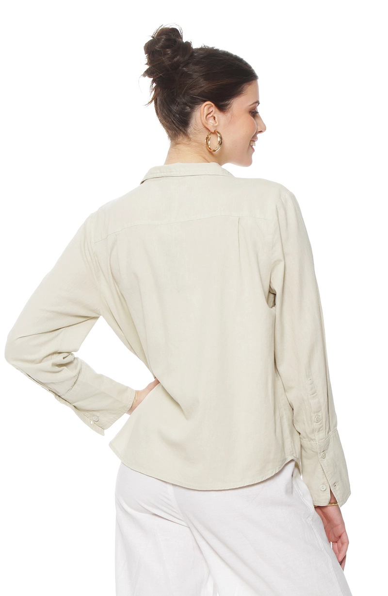 BLUSA MANGA LARGA LINO SOLIDO ABOTONADA EN EL DELANTERO - 6