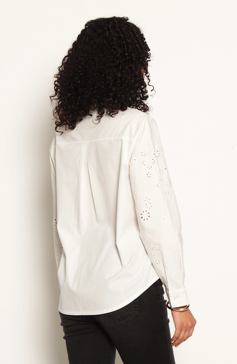 BLUSA MANGA LARGA CON BROIDERY EN DELANTERO - 6