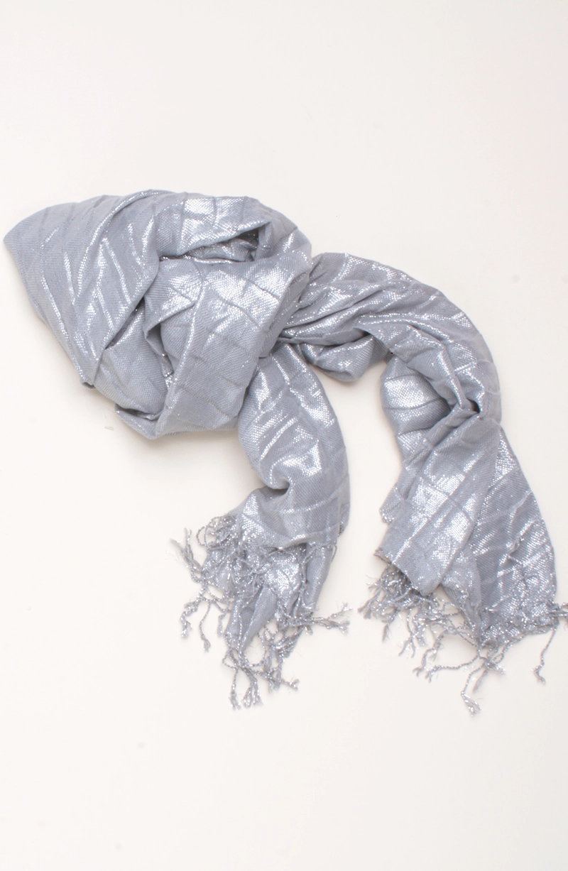 PANUELO CON LUREX Y FLECOS - 3
