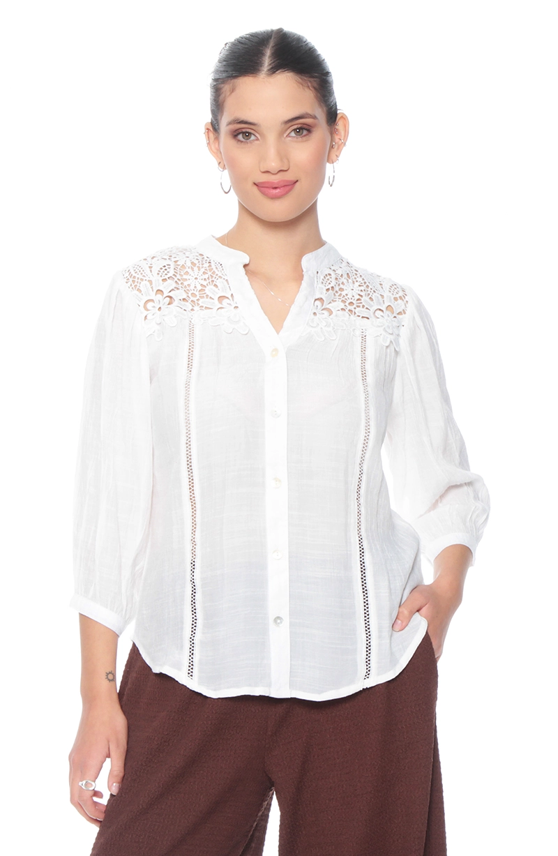 BLUSA MANGA LARGA CON BRODERY EN DELANTERO Y ESPALDA ESCOTE V - 1