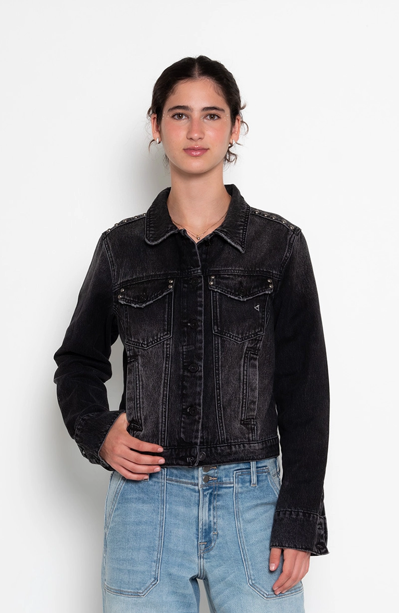 CHAQUETA DENIM MANGA LARGA CON TACHAS ABOTONADA EN DELANTERO - 1