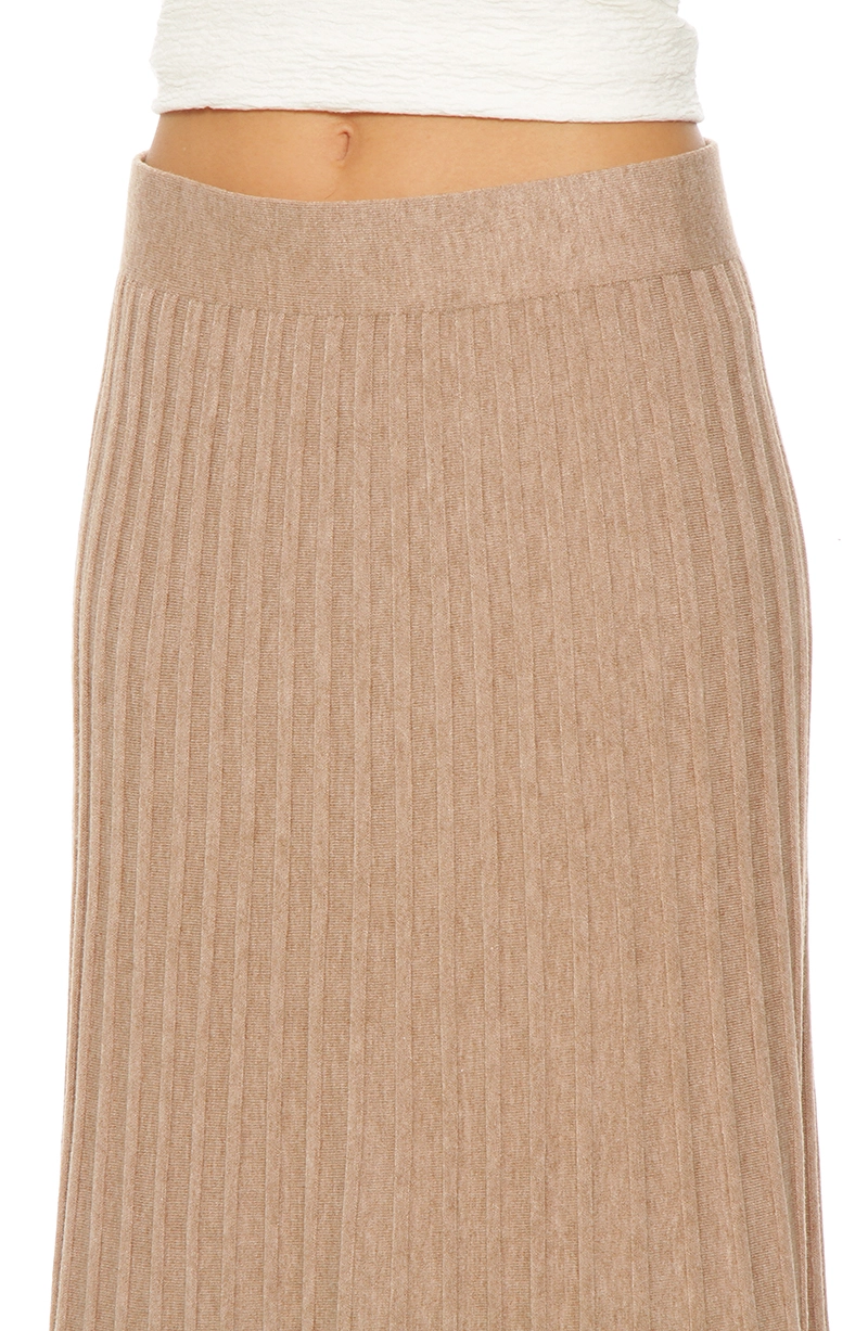 FALDA TEJIDA PLISADA CON CINTURA ELASTICADA - 2