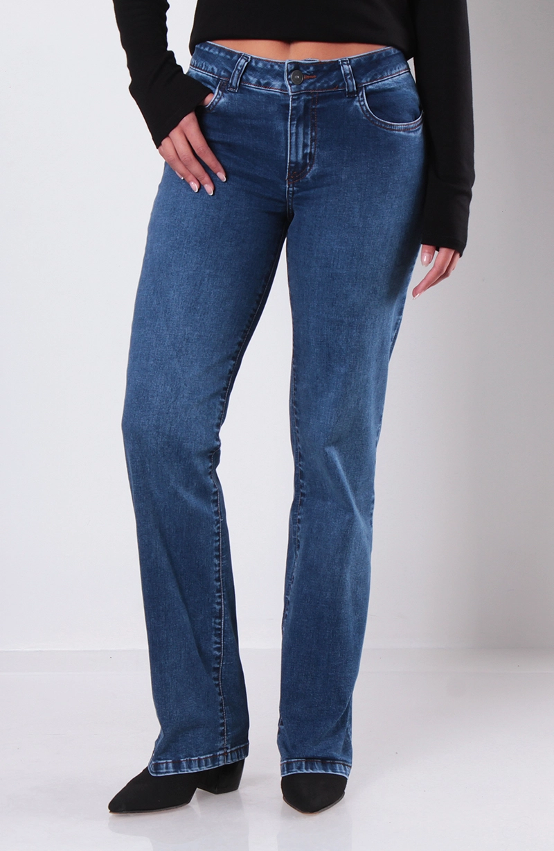 JEANS PUSH UP RECTO TIRO MEDIO PRETINA BASICA UN BOTON - 1