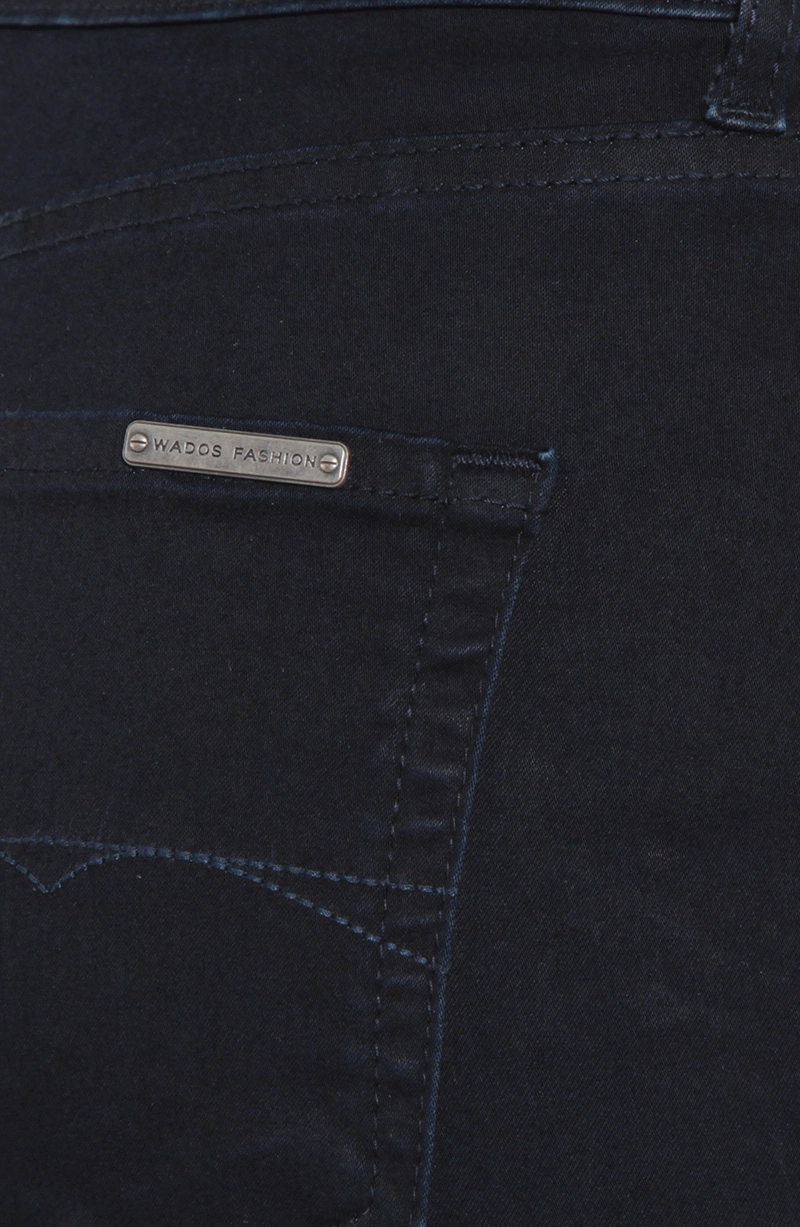 JEANS MUJER RECTO TIRO ALTO PRETINA BASICA CON UN BOTON - 4