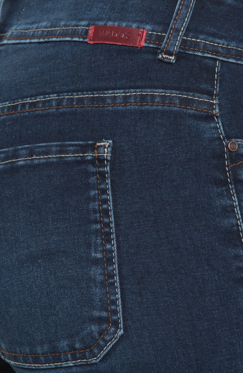 JEANS MUJER CARGO PIERNA FLARE TIRO ALTO PRETINA MEDIA - 5
