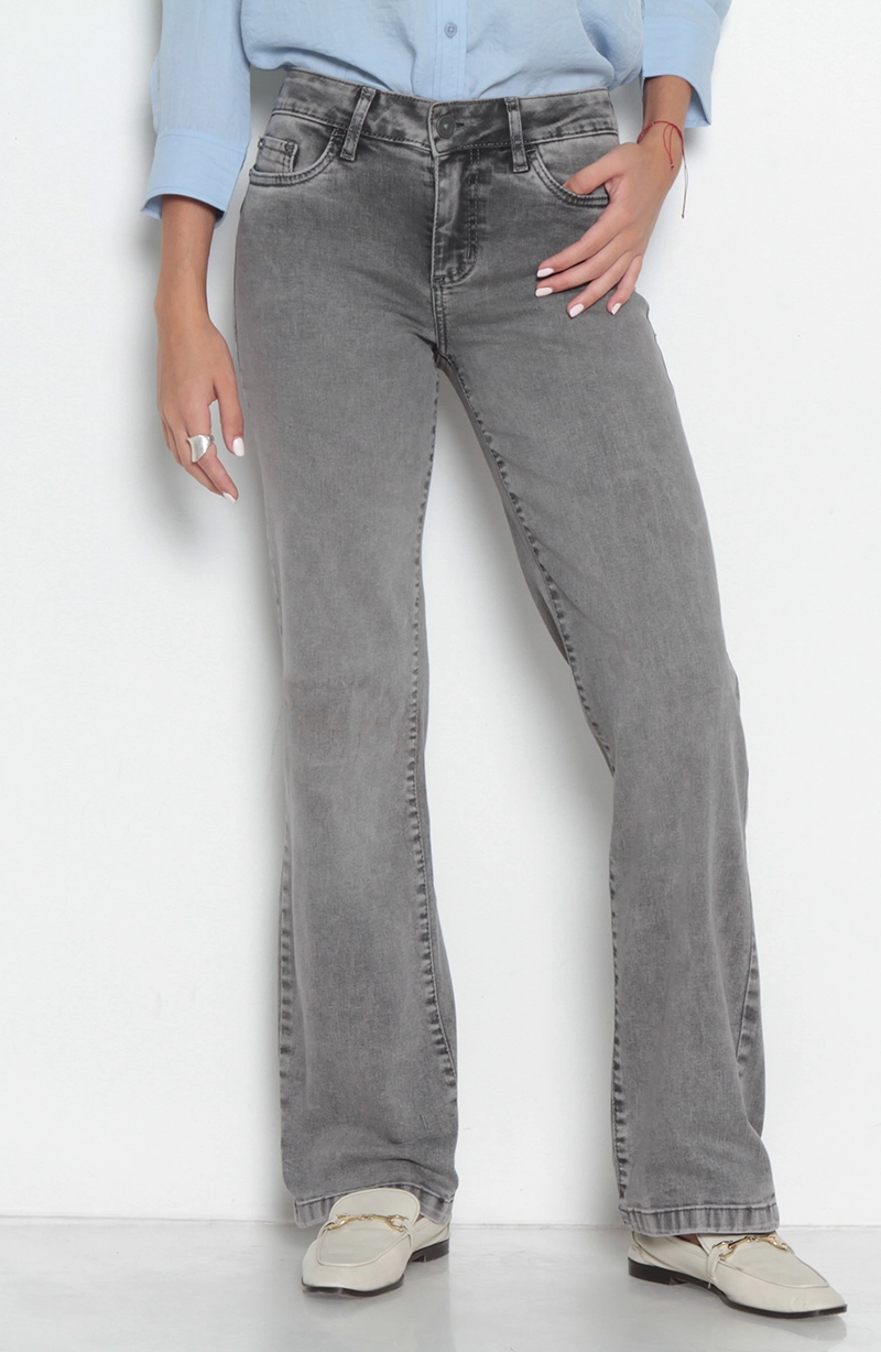 JEANS MUJER RECTO TIRO MEDIO PRETINA BASICA 1 BOTON - 1