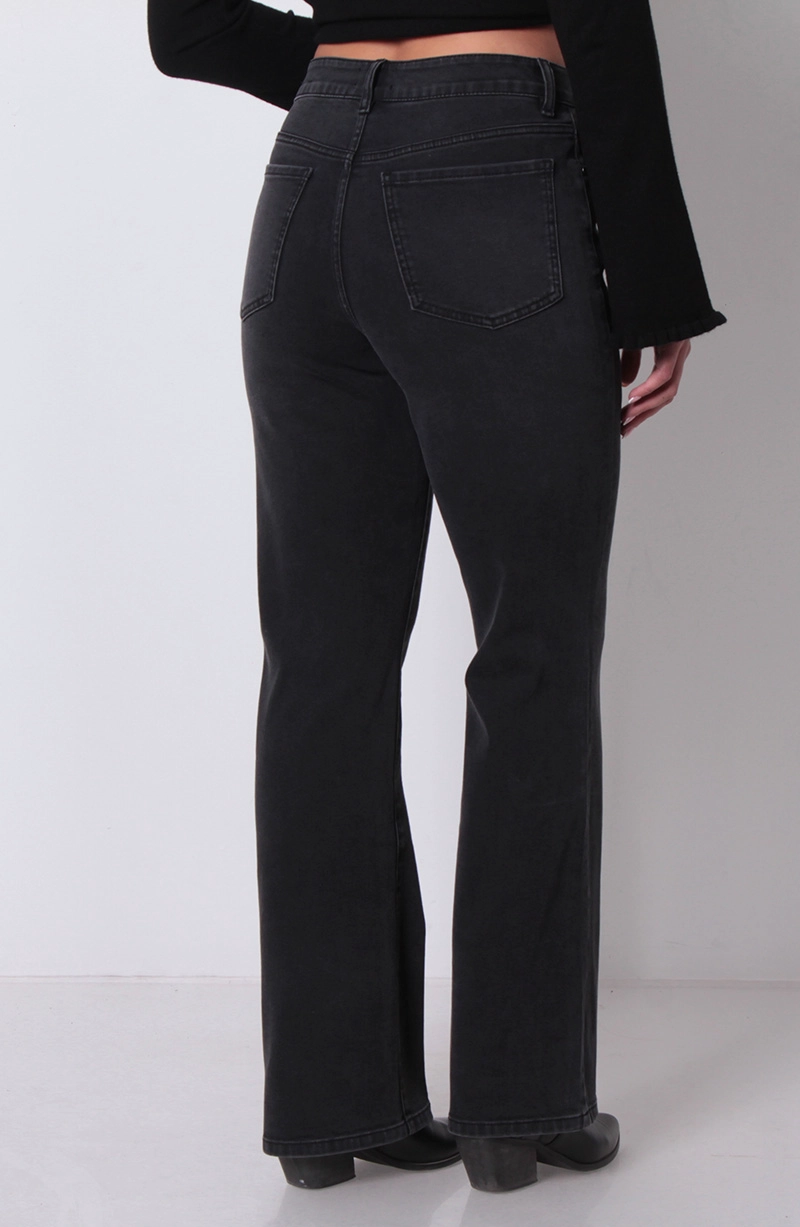 JEANS RECTO TIRO ALTO PRETINA BASICA 1 BOTON - 7
