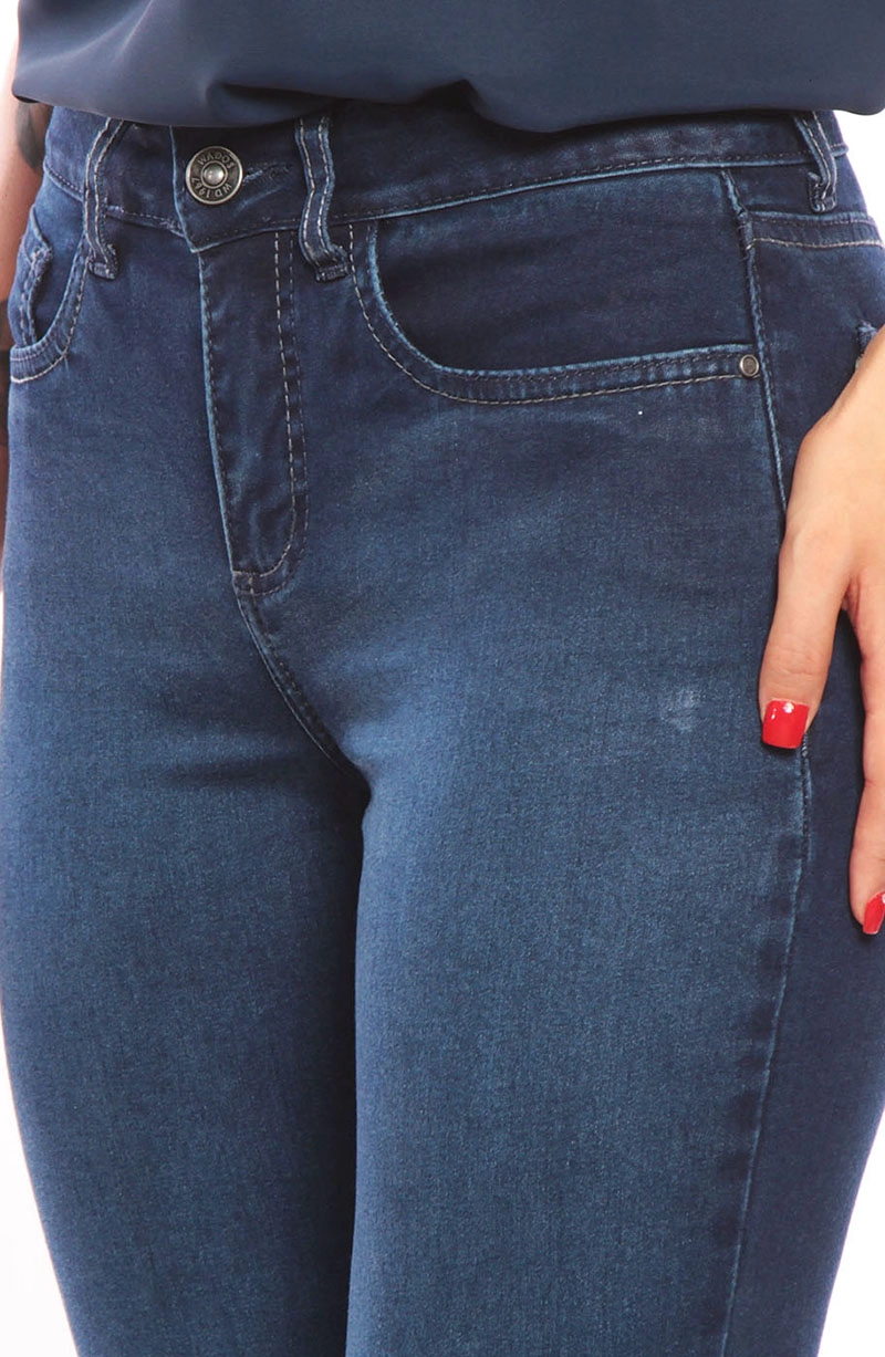 JEANS MUJER TIRO MEDIO  PRETINA  BOLSILLO TAPETA FALSA - 2