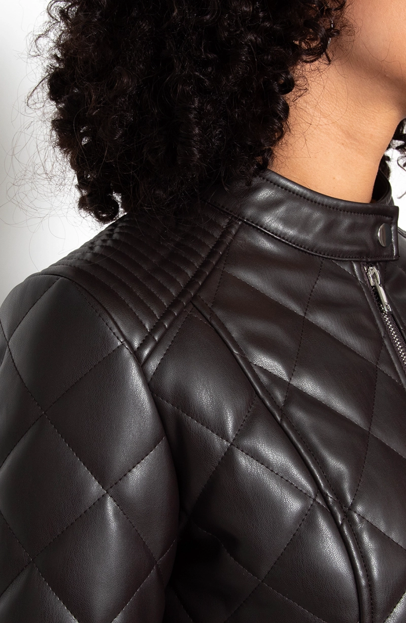 CHAQUETA MANGA LARGA ECOCUERO DIAMOND CON BOLSILLOS - 3