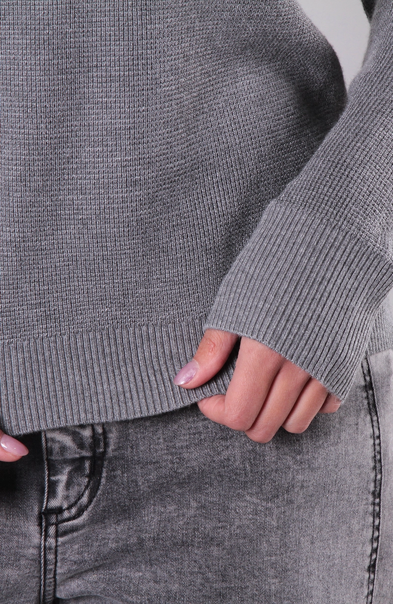 SWEATER MANGA LARGA ESCOTE V - 2