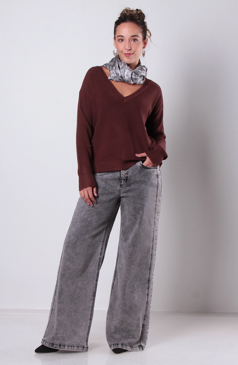 SWEATER MANGA LARGA ESCOTE V - 4