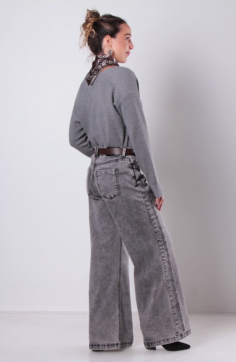 SWEATER MANGA LARGA ESCOTE V - 5