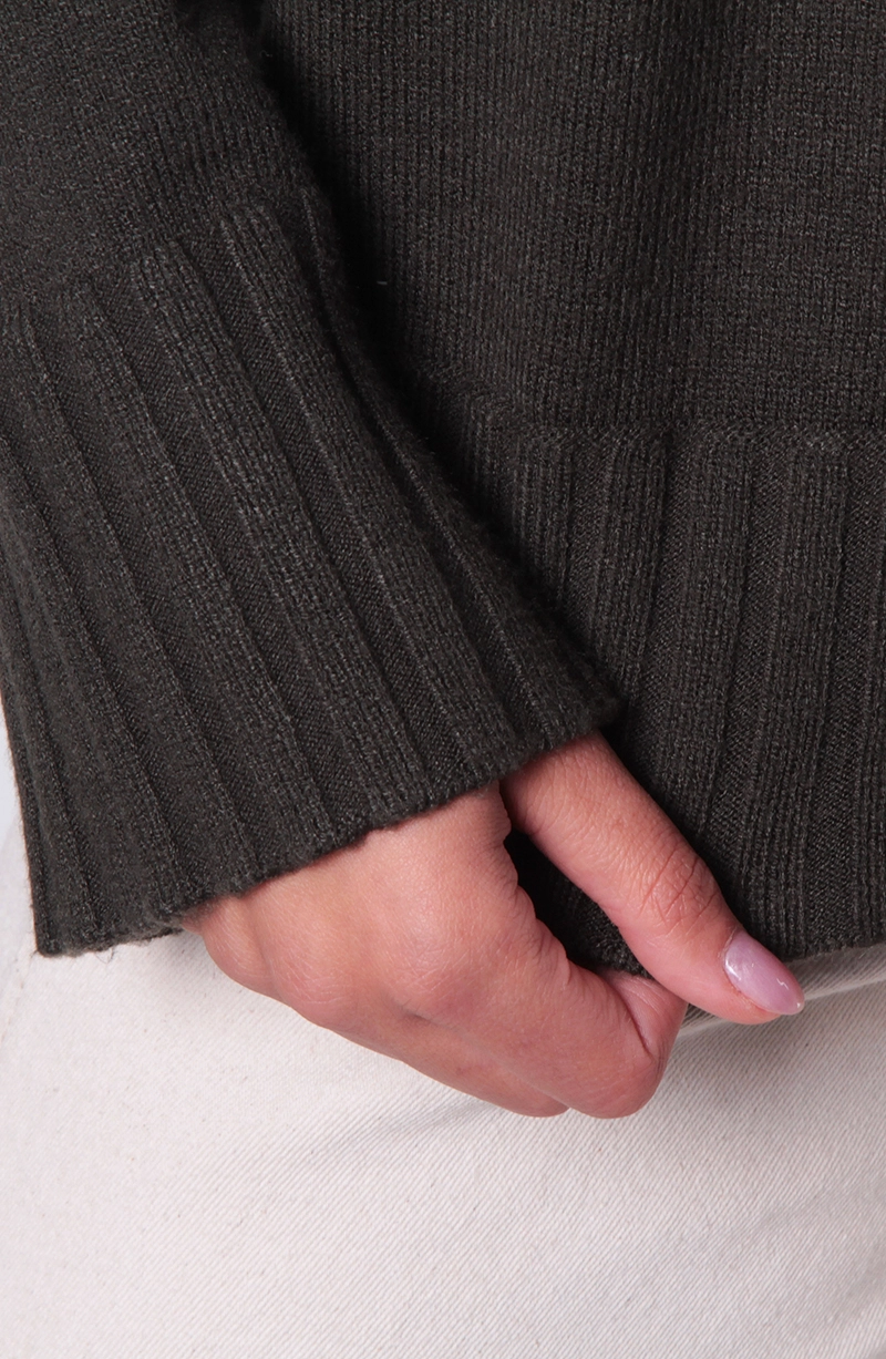 SWEATER MANGA LARGA ESCOTE REDONDO CON TEXTURA - 3