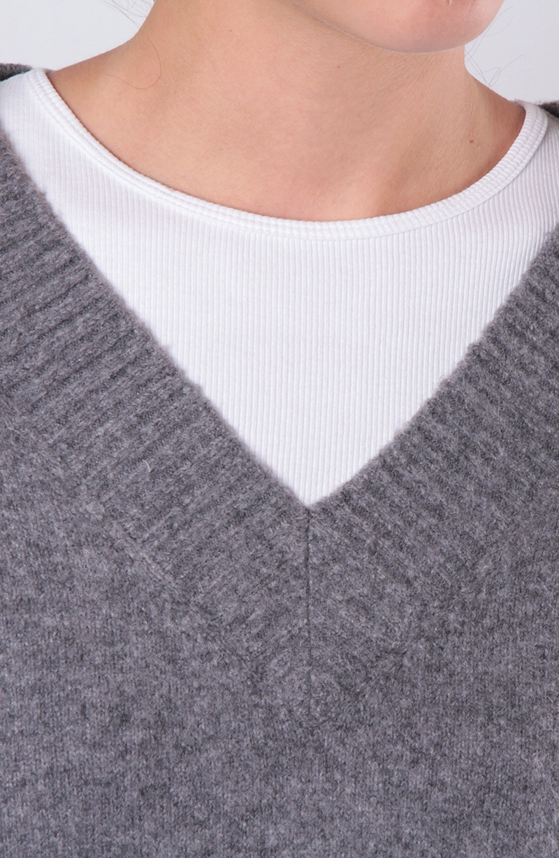 SWEATER MANGA LARGA ESCOTE V - 3