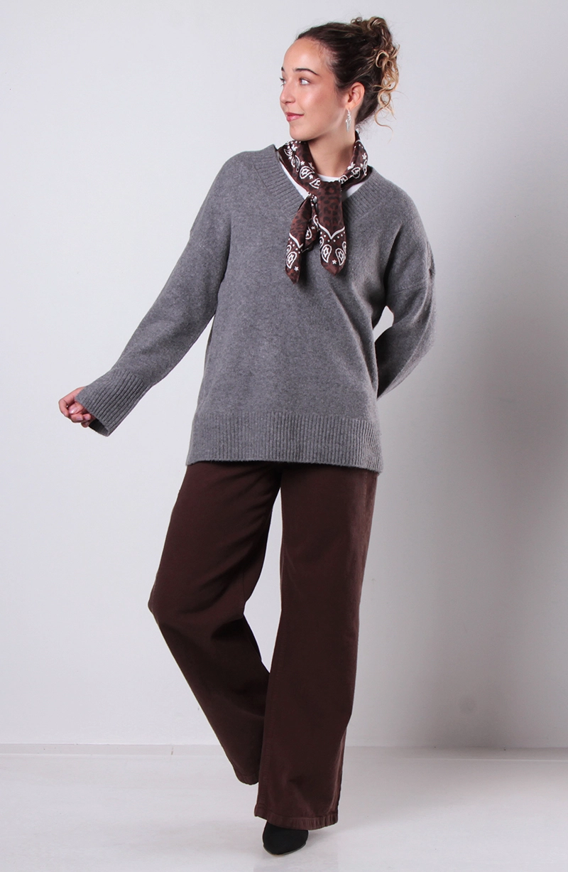 SWEATER MANGA LARGA ESCOTE V - 4