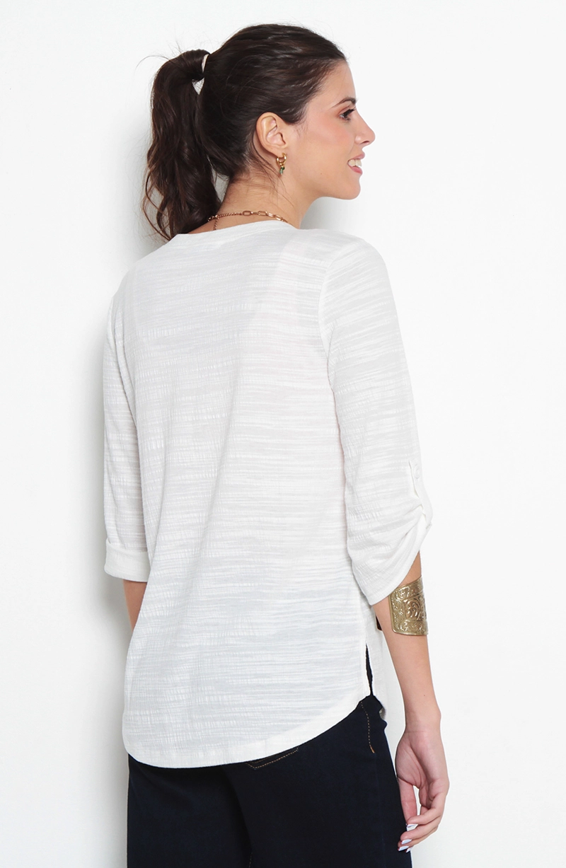 BLUSA MANGA 3/4 ABOTONADO EN DELANTERO CON BOLSILLO ESCOTE V - 6