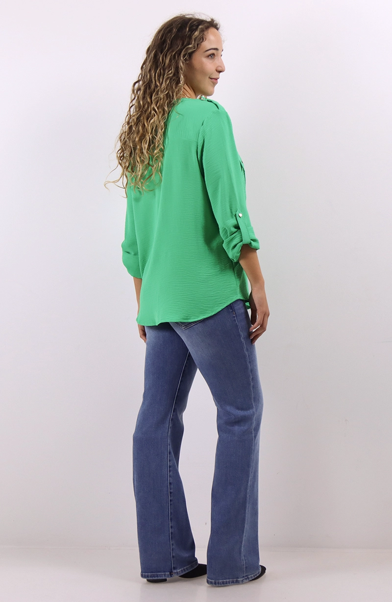 BLUSA MANGA LARGA ABOTONADA EN DELANTERO CON BOLSILLO - 8