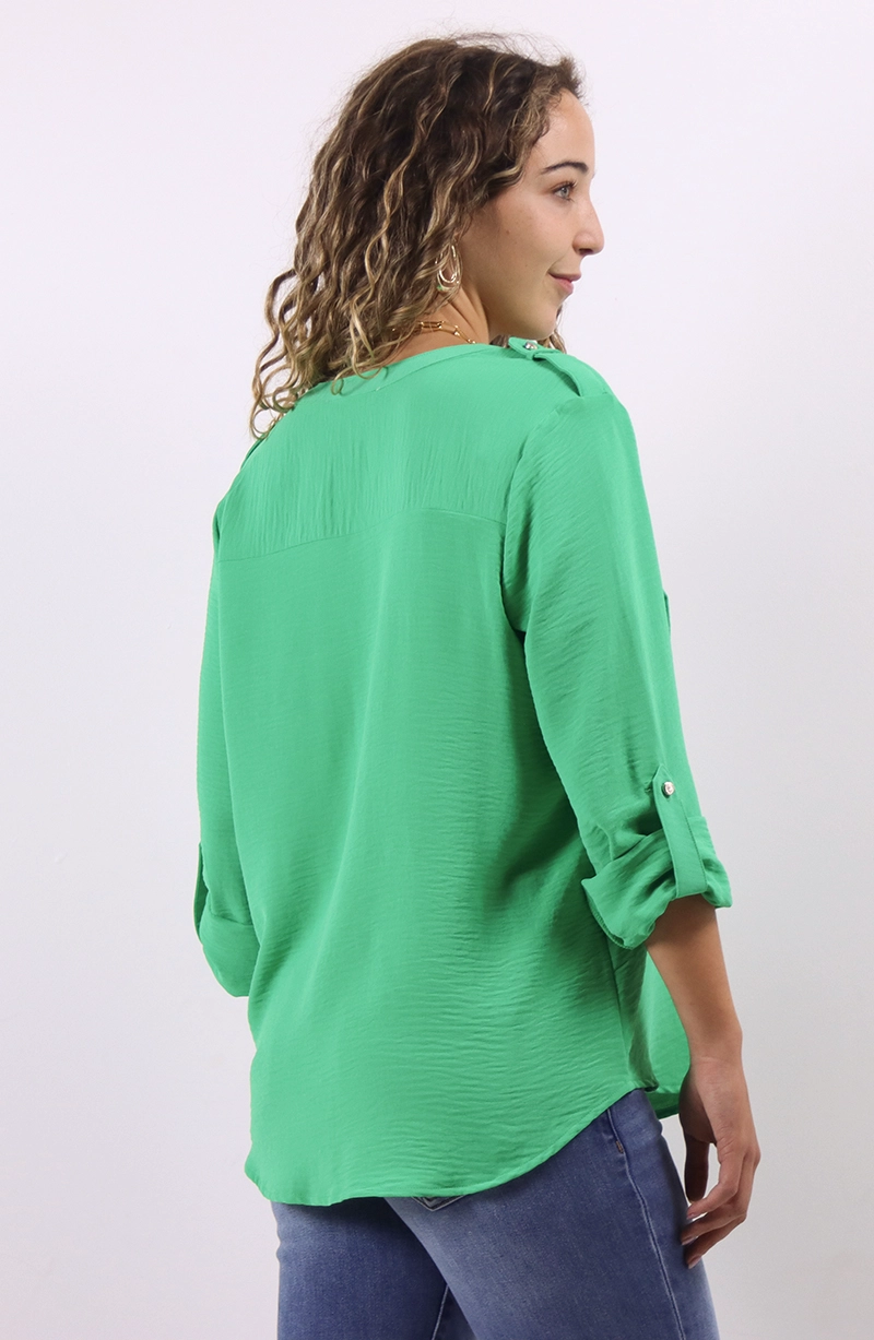 BLUSA MANGA LARGA ABOTONADA EN DELANTERO CON BOLSILLO - 9