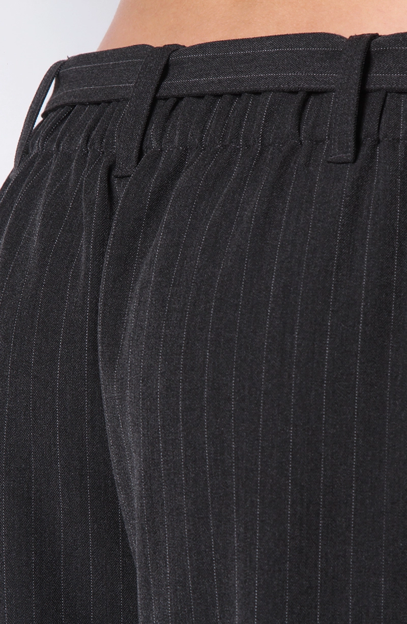 PANTALON WIDE LEG TIRO ALTO PRETINA BASICA CON CINTURON - 7