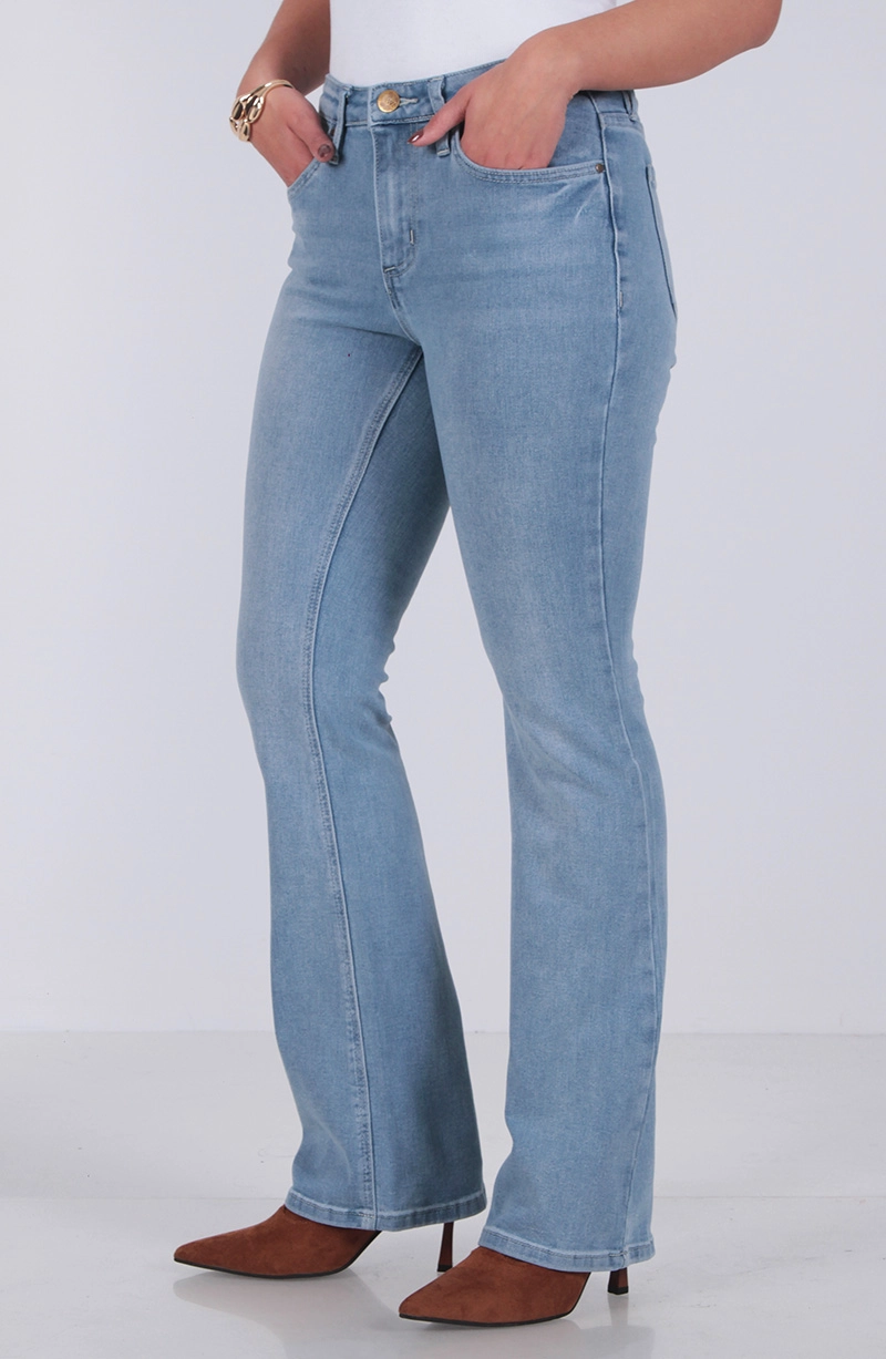 JEANS RECTO TIRO MEDIO PRETINA BASICA CON TAPETA EN BOLSILLO - 6
