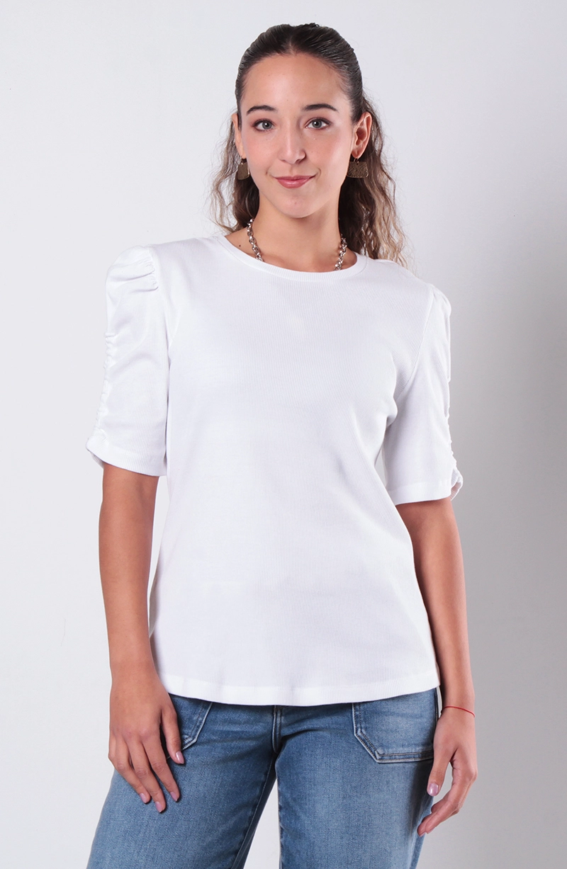 POLERA MANGA CORTA ESCOTE REDONDO CON MANGA RECOGIDA - 1