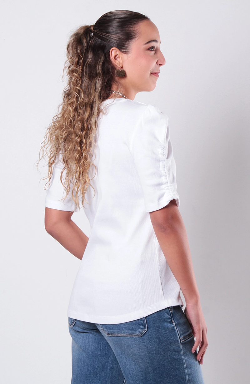 POLERA MANGA CORTA ESCOTE REDONDO CON MANGA RECOGIDA - 5