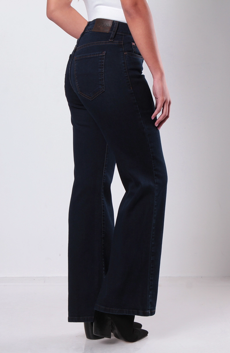 JEANS MUJER BASICO RECTO TIRO MEDIO PRETINA UN BOTON - 4