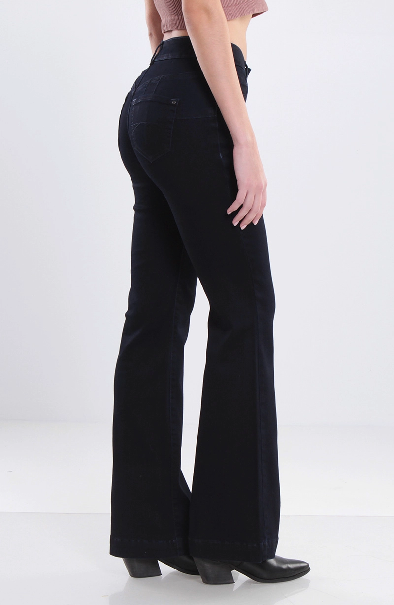 JEANS MUJER FLARE TIRO ALTO PRETINA BASICA 1 BOTON PUSH UP - 4