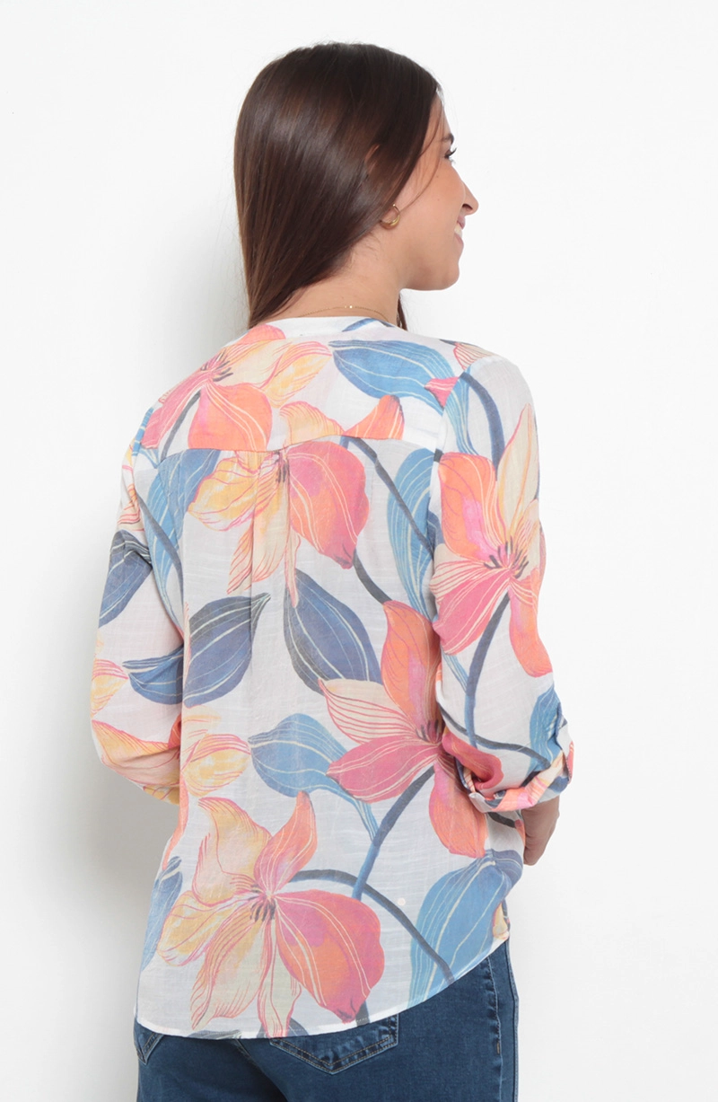 BLUSA MANGA LARGA ESTAMPADA ABOTONADA DELANTERO CON BOLSILLO - 4