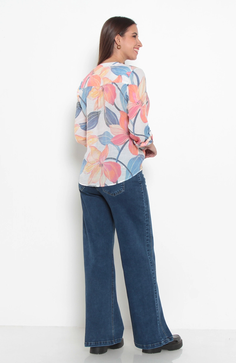 BLUSA MANGA LARGA ESTAMPADA ABOTONADA DELANTERO CON BOLSILLO - 5