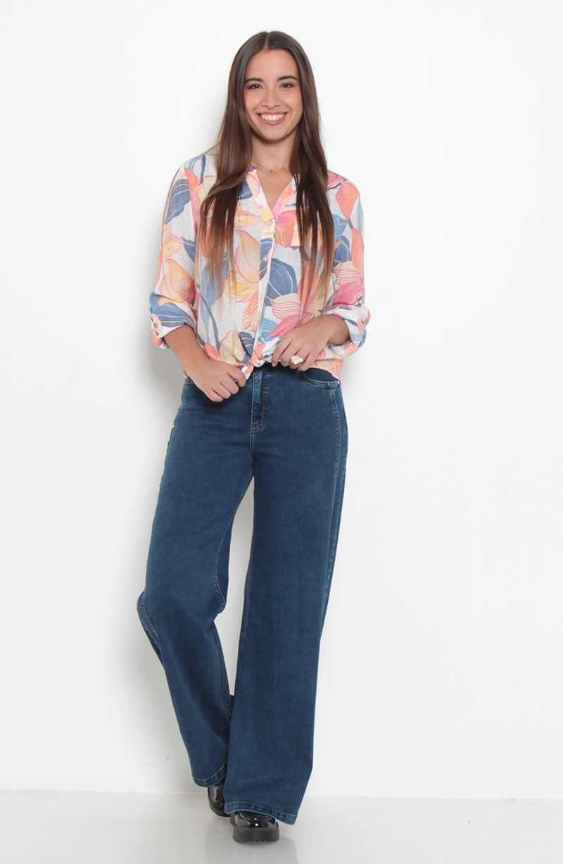 BLUSA MANGA LARGA ESTAMPADA ABOTONADA DELANTERO CON BOLSILLO - 8