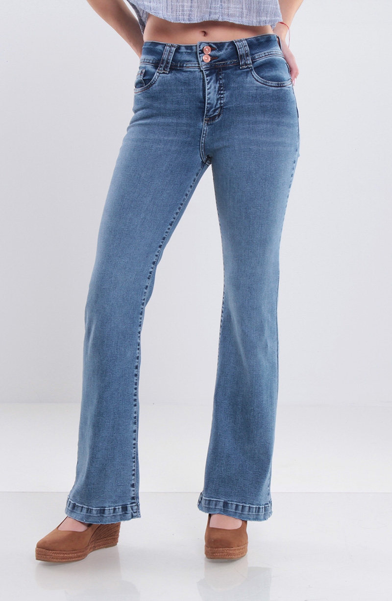JEANS MUJER FLARE TIRO ALTO PUSH UP PRETINA MEDIA DOS BOTONE - 1