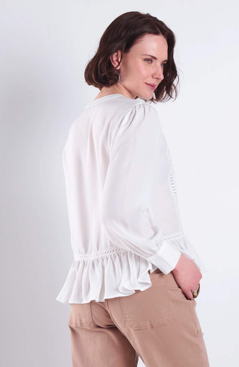 BLUSA MANGA LARGA BORDERY ESCOTE V - 4