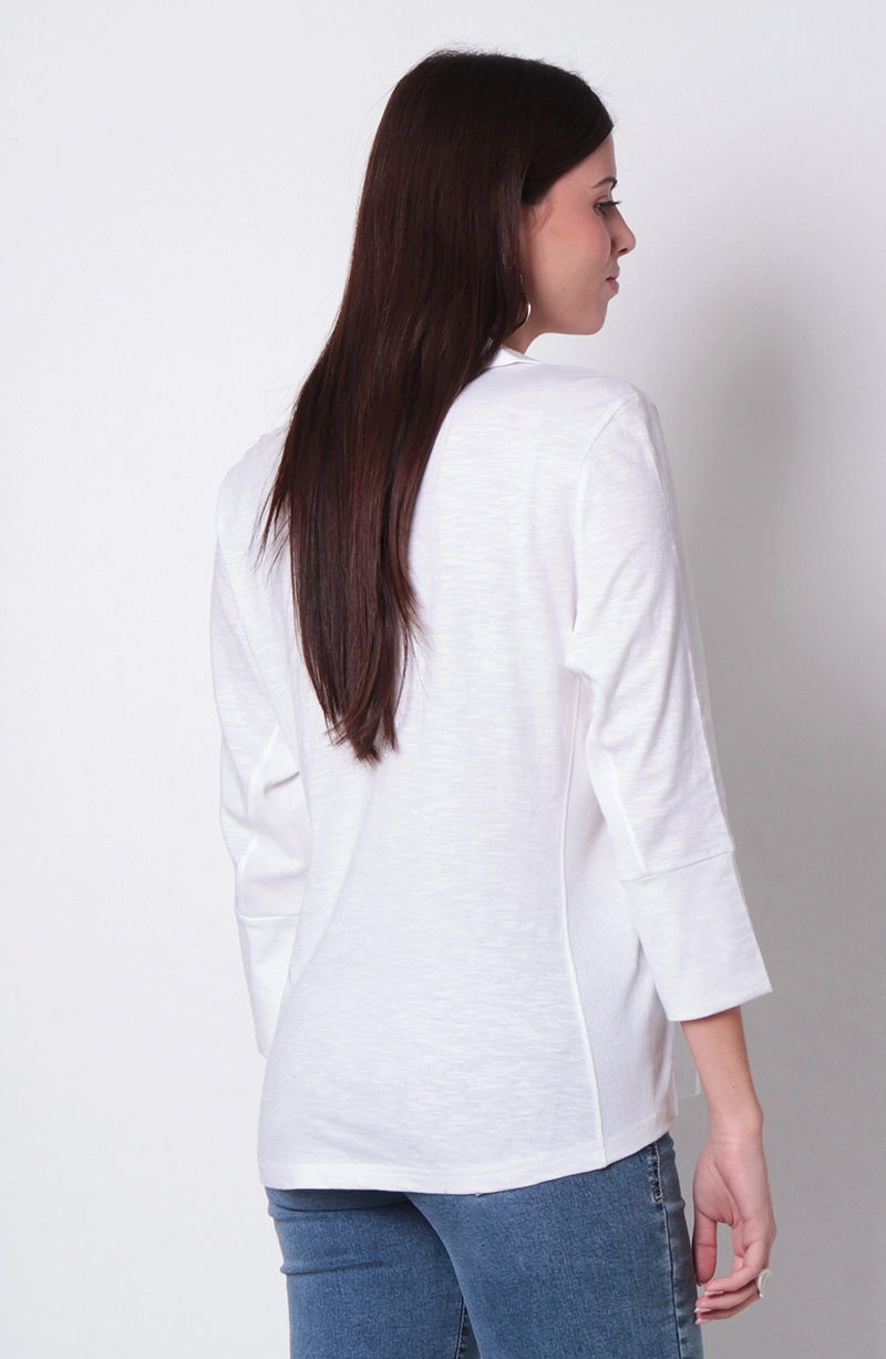 BLUSA MANGA 3/4 ABOTONADA EN DELANTERO CON RIB EN COSTADO - 4