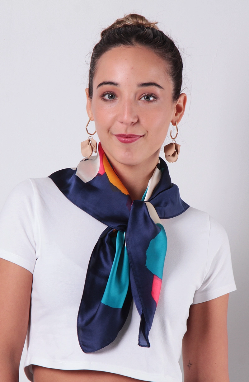 PANUELO ESTAMPADO - 2