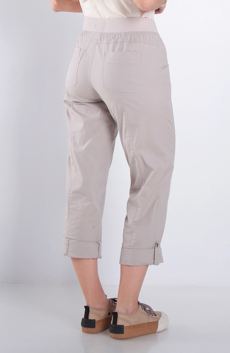 PANTALON CROP RECTO TIRO ALTO PRETINA ELASTICADA LAZO - 4