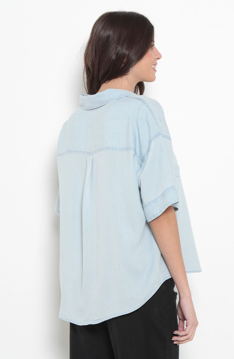 BLUSA LYOCELL MANGA CORTA CON BOLSILLO ESCOTE V - 4