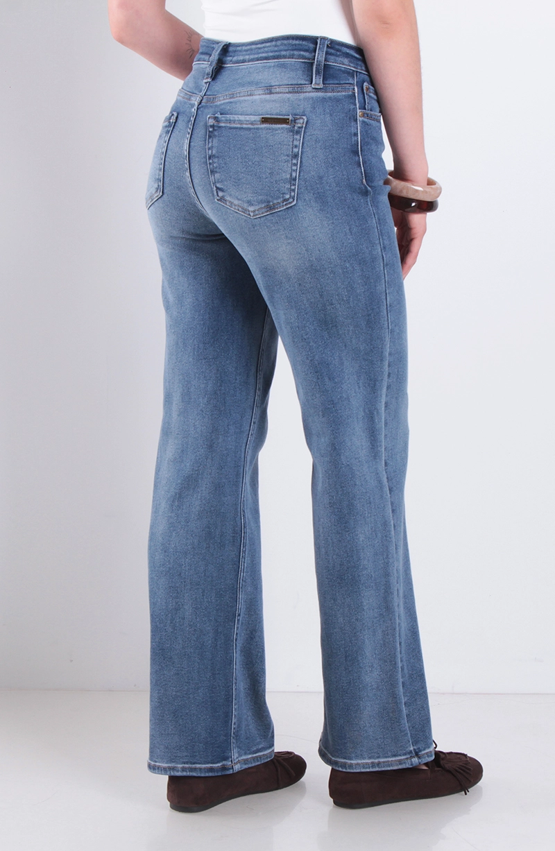 JEANS MUJER WIDE LEG TIRO MEDIO PRETINA BASICA 1 BOTON - 4