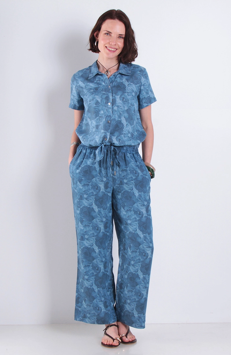 PANTALON LYOCELL ESTAMPADO WIDE LEG TIRO ALTO PRETINA MEDIA - 3
