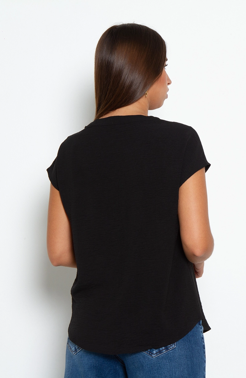 BLUSA MANGA CORTA ESCOTE V CON 2 BOTONES - 4
