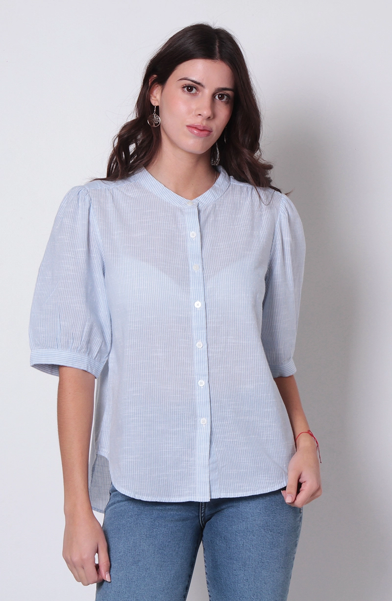 BLUSA MANGA CORTA LISTADA ESCOTE REDONDO ABOTONADA DELANTERO - 1