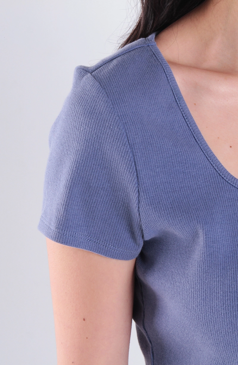 POLERA MANGA CORTA ESCOTE CUADRADO ACIDWASH - 2