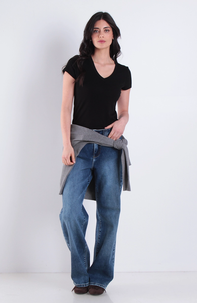 POLERA MANGA CORTA ESCOTE V RIB 1X1 - 3