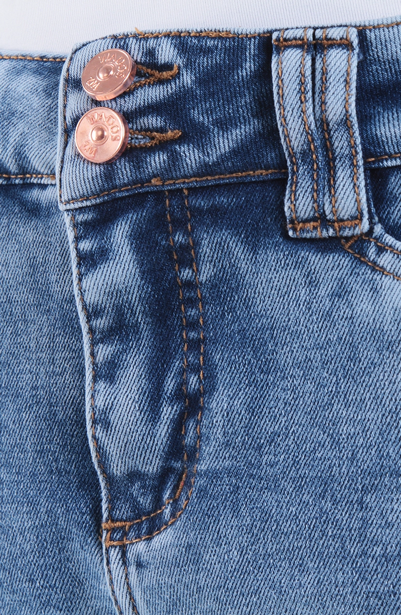 JORT MUJER BERMUDA DENIM TIRO ALTO PRETINA 1 BOTON - 2