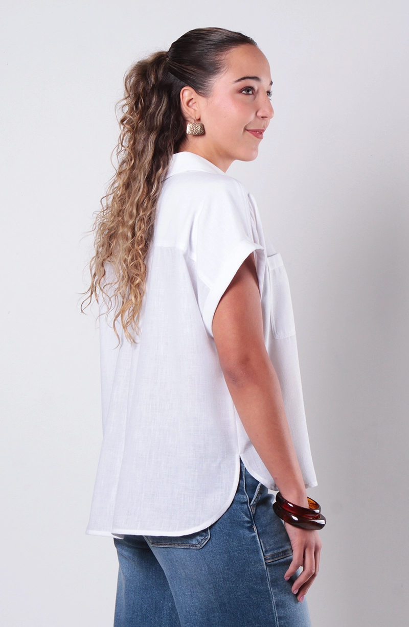 BLUSA MANGA CORTA ABOTONADA CON BOLSILLOS - 4