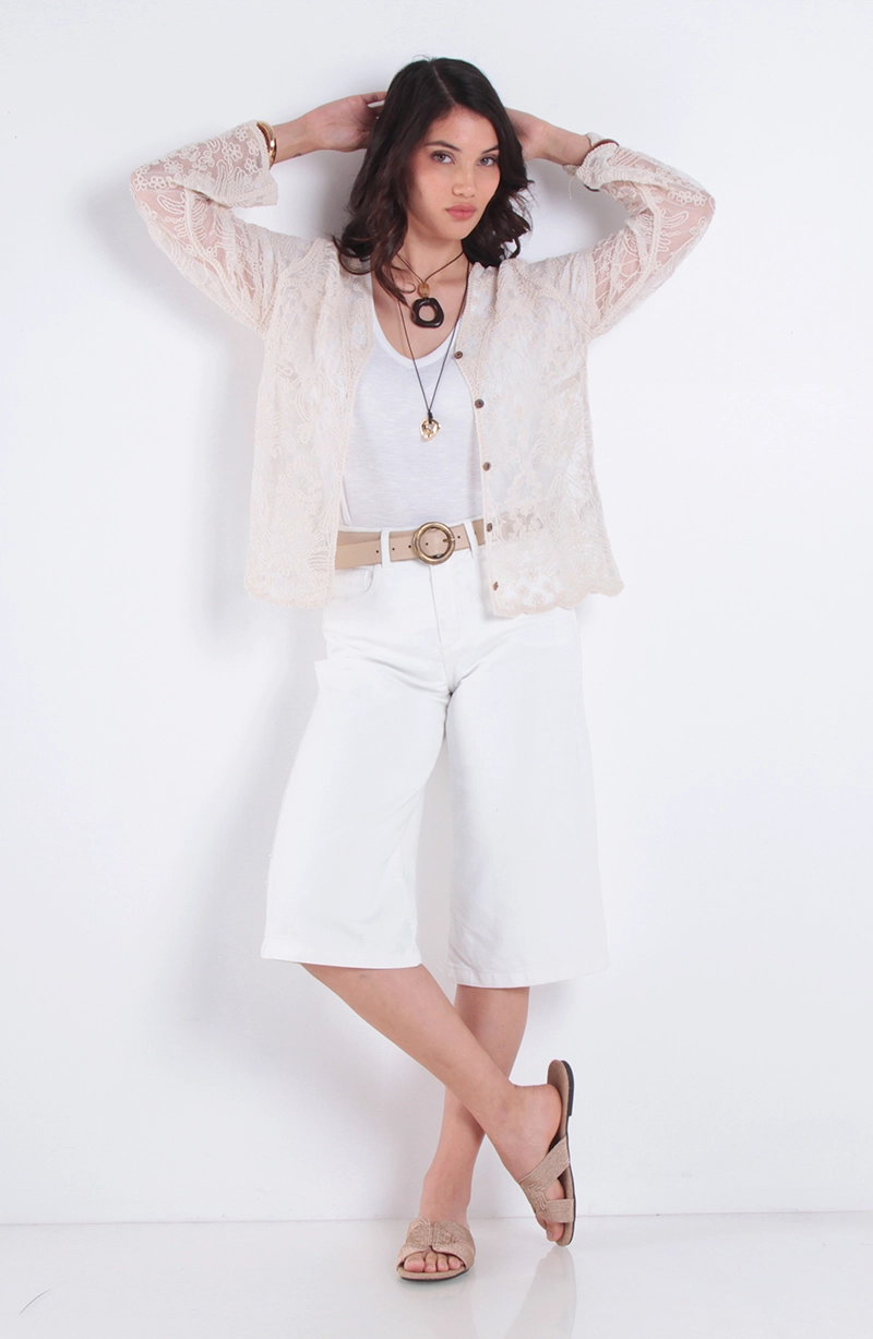 BLUSA BRODERY MANGA 3/4 ESCOTE V - 3