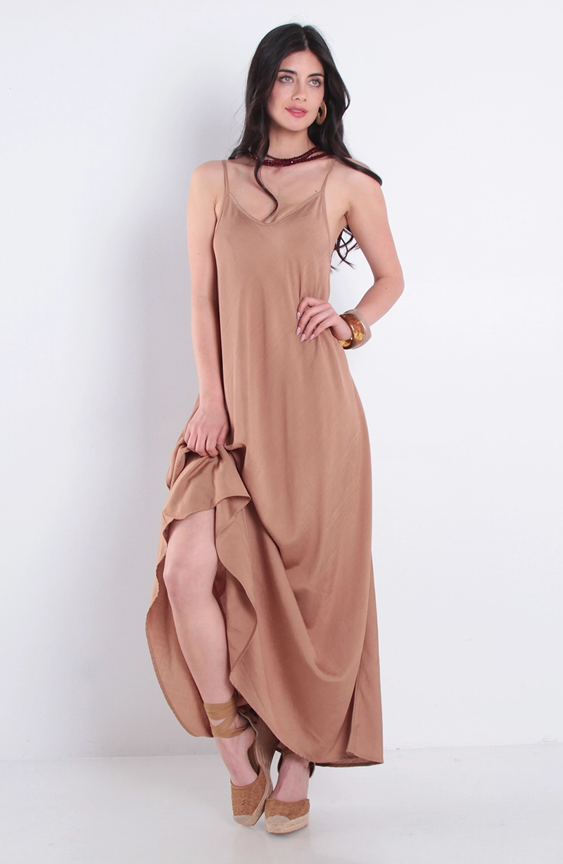 VESTIDO LARGO SIN MANGA ESCOTE V - 1
