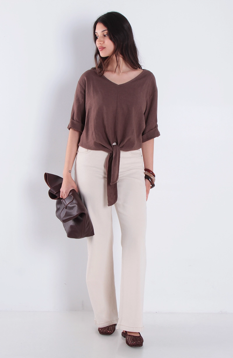 BLUSA LINO MANGA 3/4 ESCOTE V CON NUDO EN RUEDO - 3